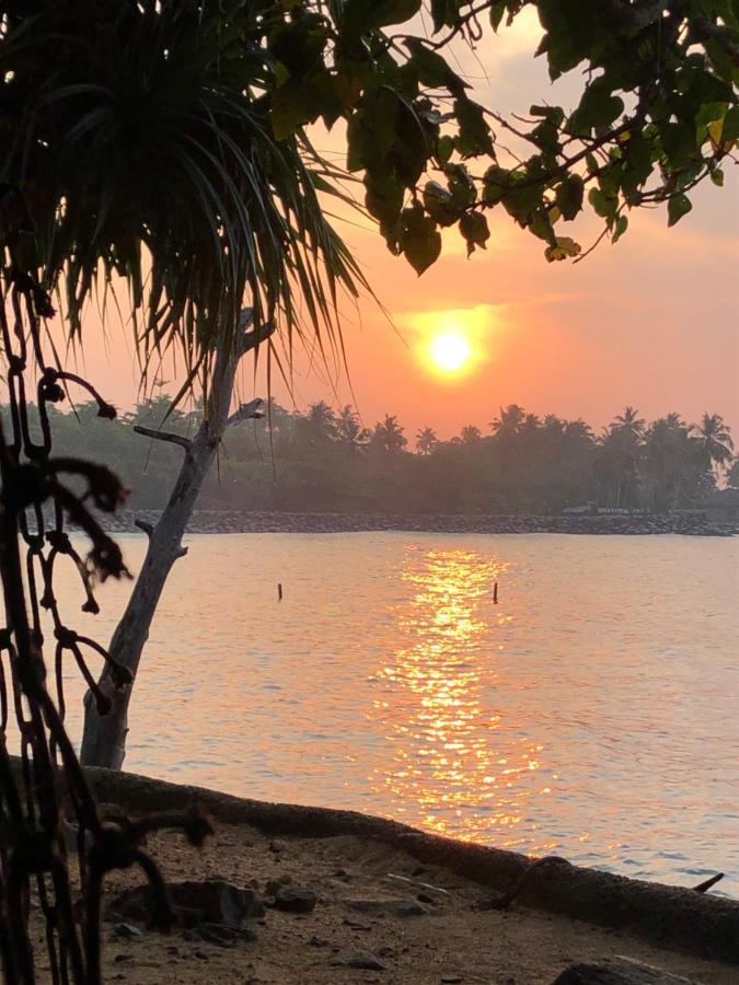 Miracle ocean Villa Matara Esterno foto
